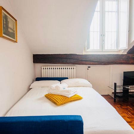 Apartament House With Terrace Turyn Zewnętrze zdjęcie