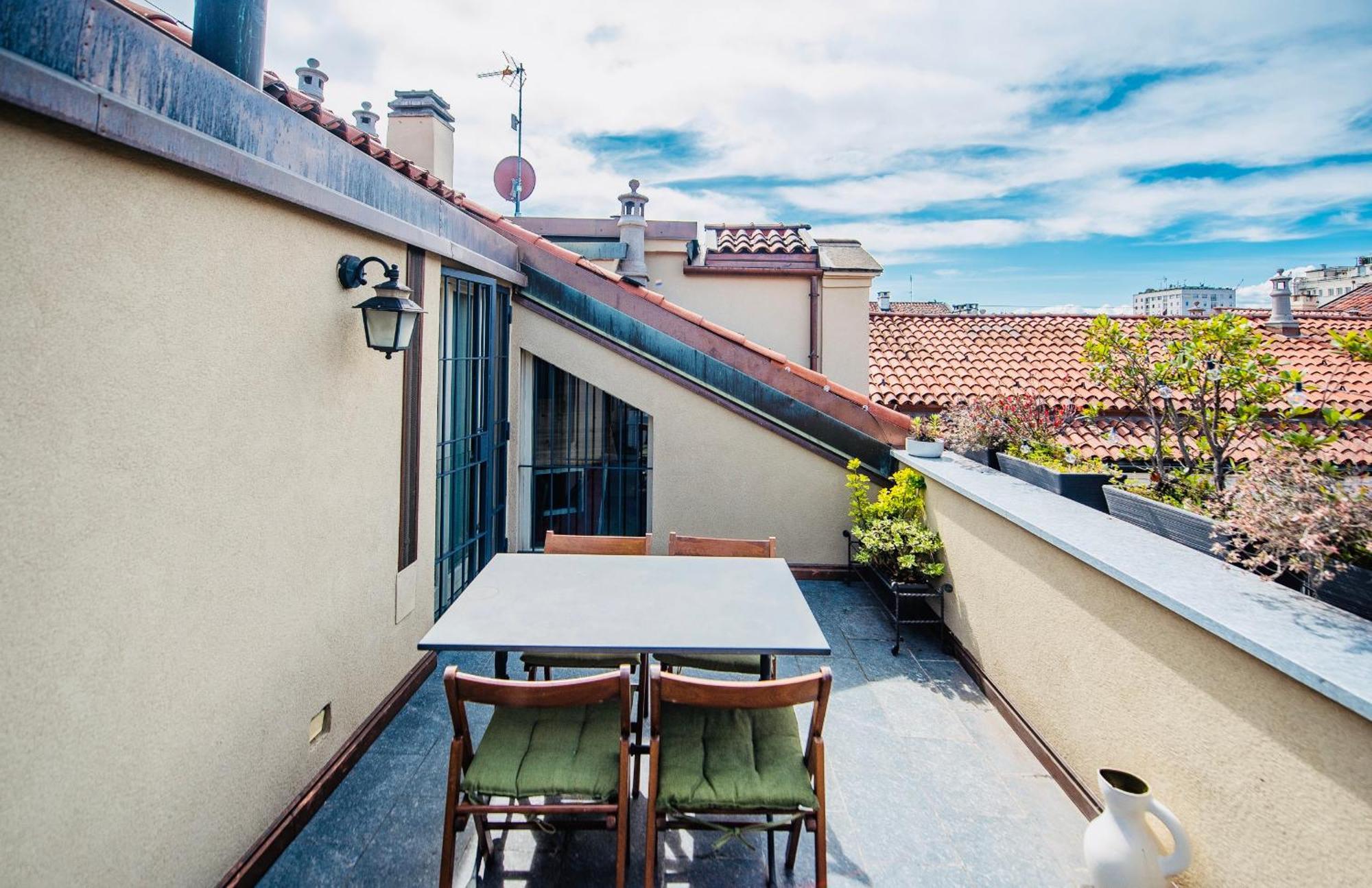 Apartament House With Terrace Turyn Zewnętrze zdjęcie