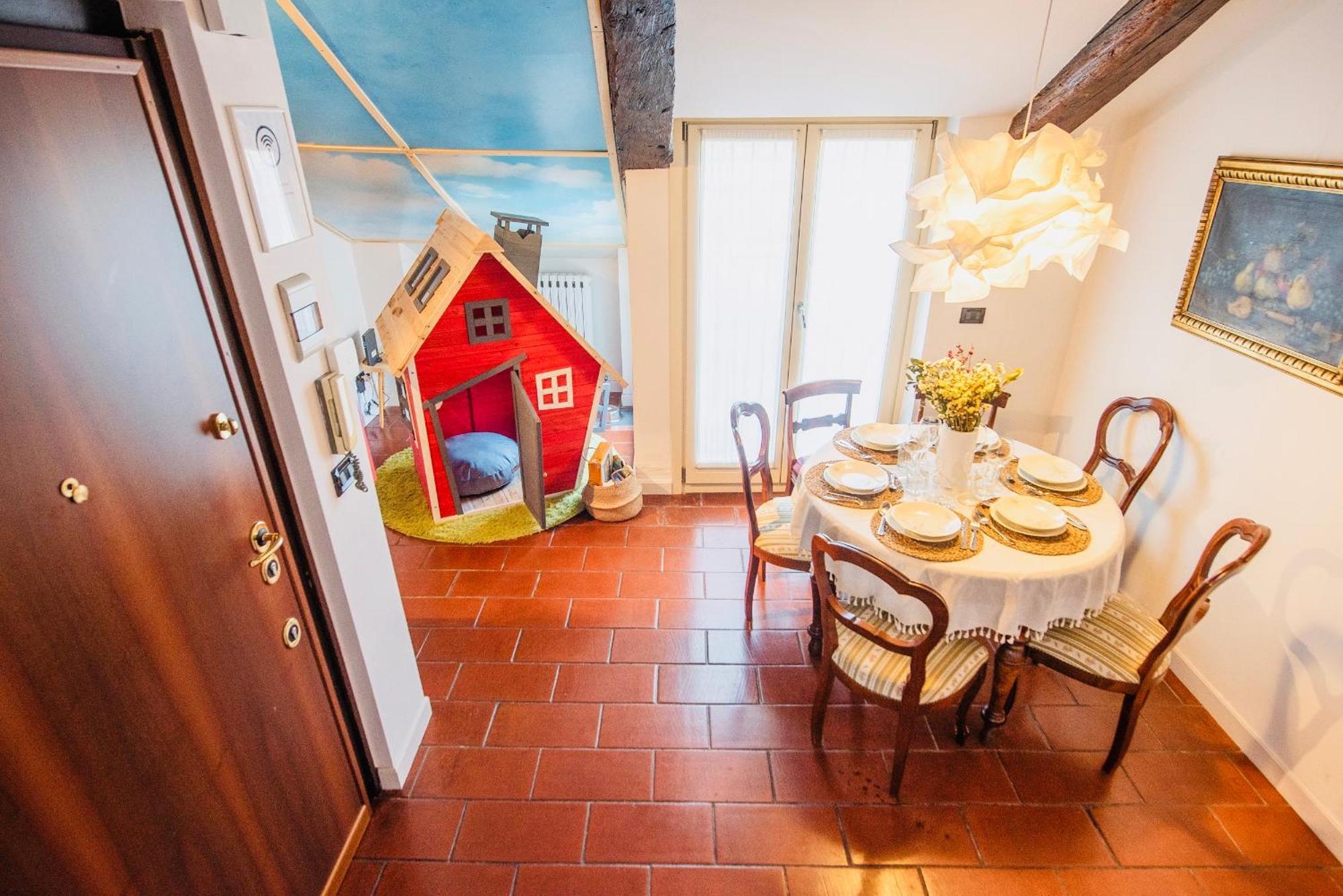 Apartament House With Terrace Turyn Zewnętrze zdjęcie